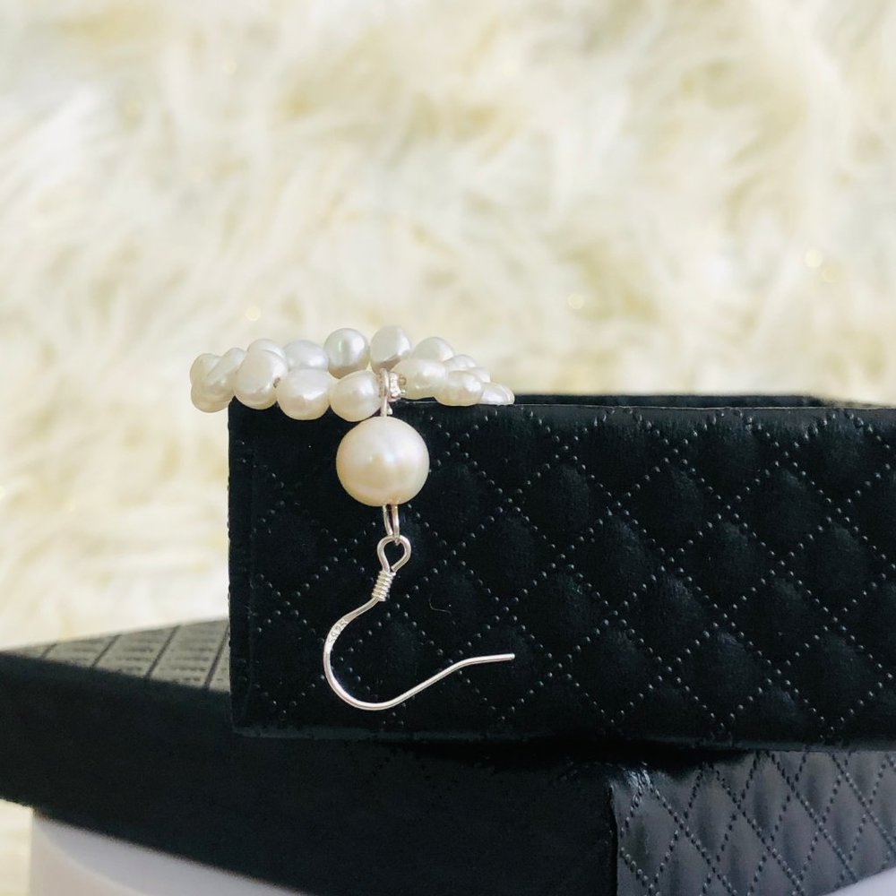 Natural Pearl Dangle Earrings - Picture 5 of 8